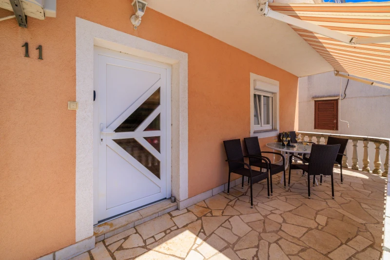 Apartman 1, Balkon / terasa