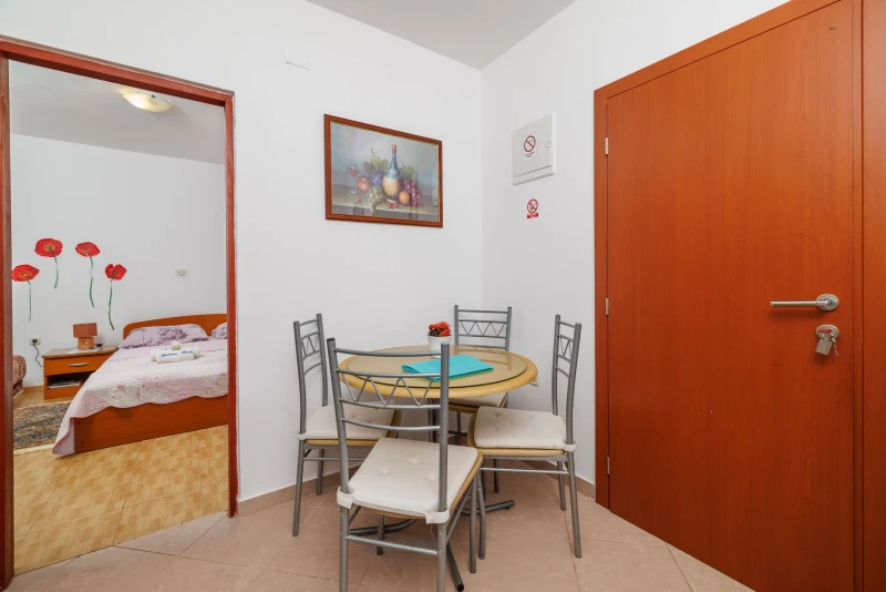 Apartman 4, Ostale fotografije