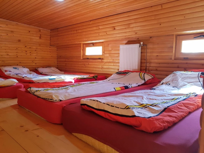 3 krevetna, Bedrooms