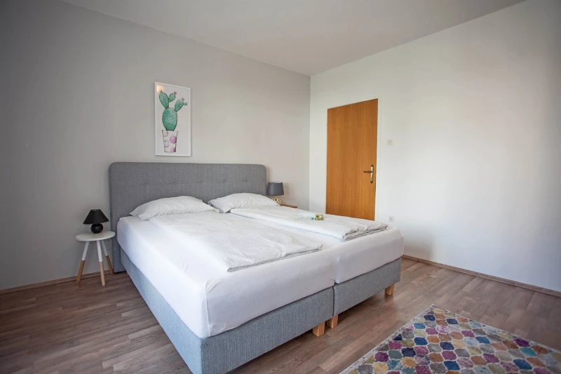 Apartment 3, Bedrooms