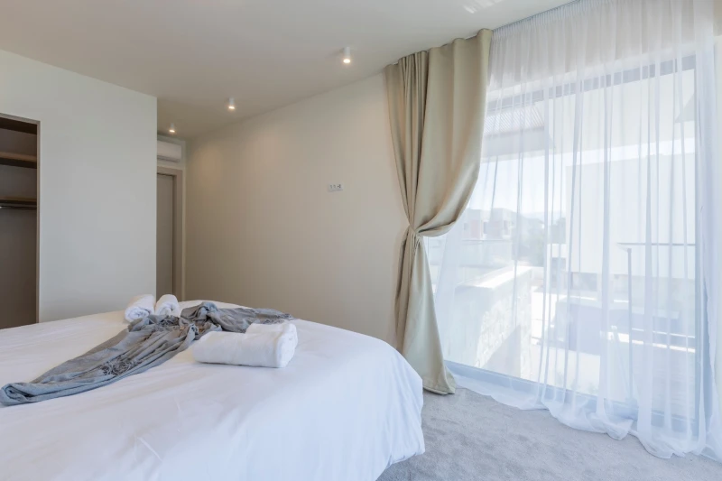 Room 2